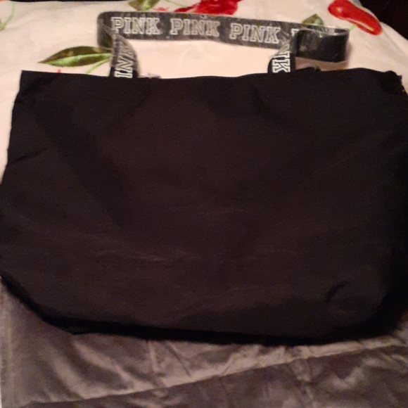 Over night bag - Picture 3 of 4